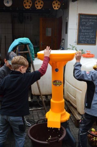 Vom Apfel zum Saft 2014