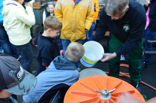 Vom Apfel zum Saft 2014